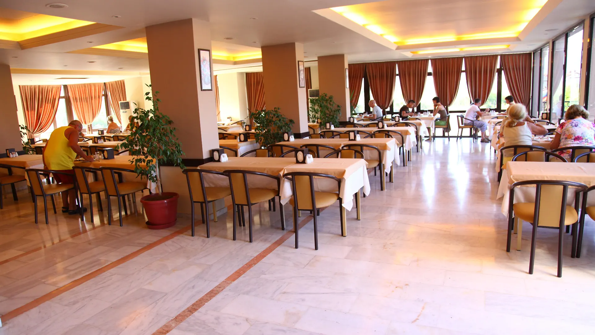 Hotel Pelin contacts